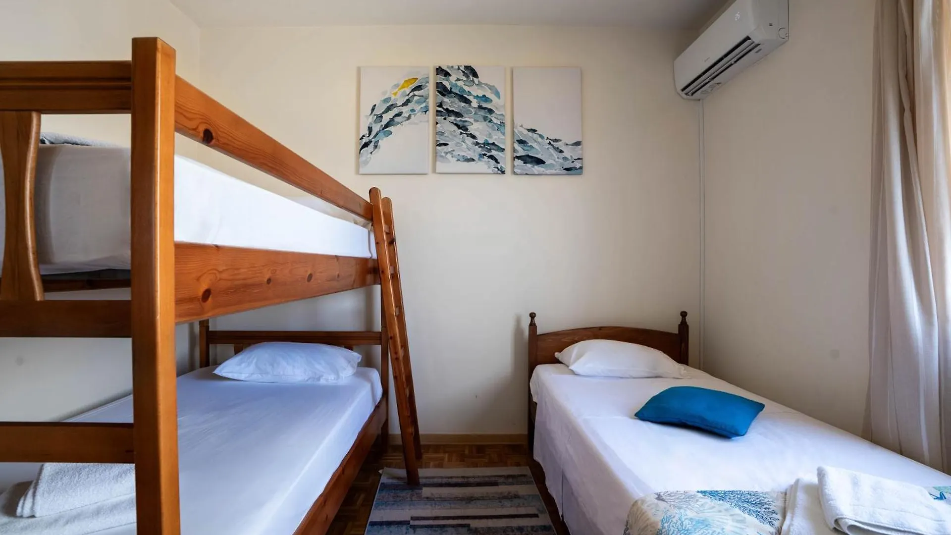 Apartment Makenzy Sandy Beachfront Paradise Larnaka